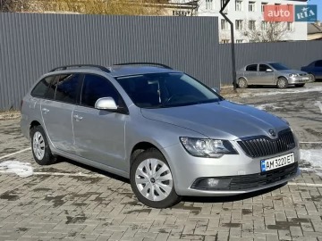 Авто Skoda Superb 2014 № 7550415