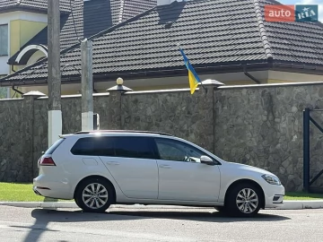Авто Volkswagen Golf 2017 № 7550555
