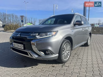 Авто Mitsubishi Outlander 2020 № 7550838