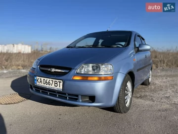Авто Chevrolet Aveo 2004 № 7550916