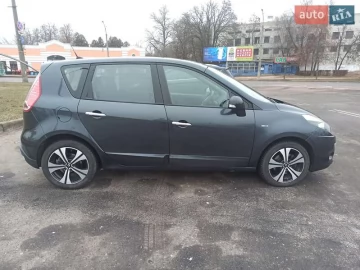Авто Renault Scenic 2010 № 7551212