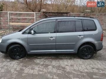 Авто Volkswagen Touran 2004 № 7551469