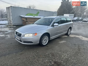Авто Volvo V70 2012 № 7551559