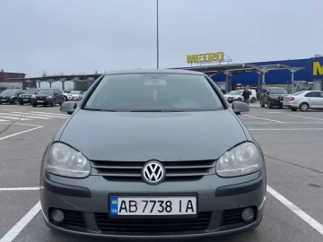 Авто Volkswagen Golf 2004 № 7551732