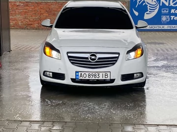 Авто Opel Insignia 2010 № 7552029