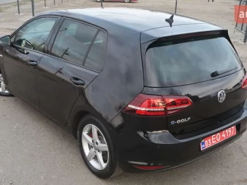 Авто Volkswagen E-Golf 2015 № 7552037