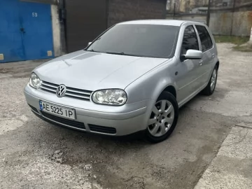 Авто Volkswagen Golf 2003 № 7552049
