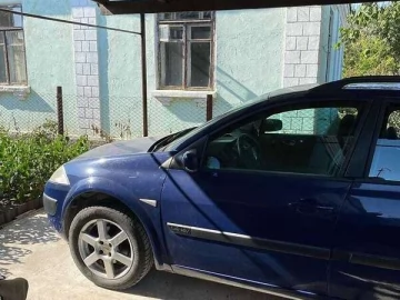 Авто Renault Megane 2004 № 7552110