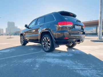 Авто Jeep Grand Cherokee 2017 № 7552332