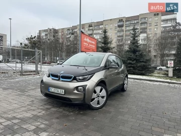 Авто BMW I3 2016 № 7552429