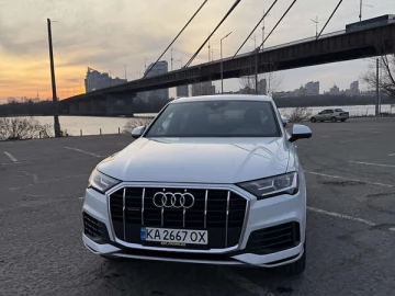 Авто Audi Q7 2020 № 7552478