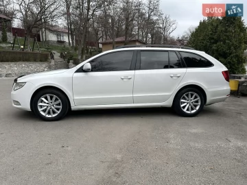 Авто Skoda Superb 2012 № 7552549