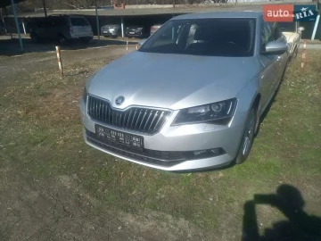 Авто Skoda Superb 2016 № 7552563