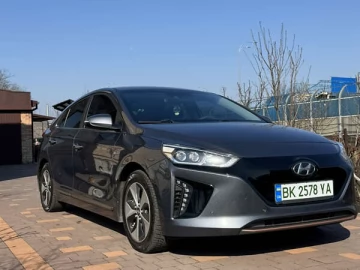 Авто Hyundai Ioniq 2019 № 7552619