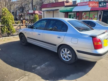 Авто Hyundai Elantra 2001 № 7552908