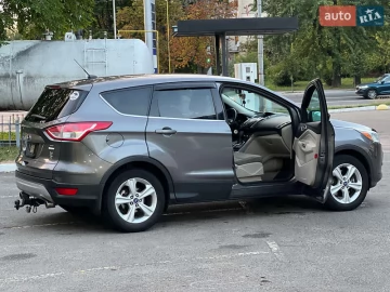 Авто Ford Escape 2013 № 7552986