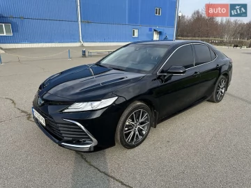 Авто Toyota Camry 2023 № 7553089