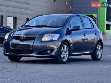 Авто Toyota Auris 2008 № 7553185