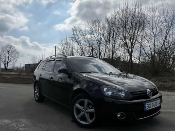 Авто Volkswagen Golf 2010 № 7553190