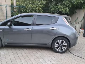 Авто Nissan Leaf 2016 № 7553233