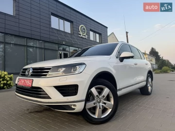 Авто Volkswagen Touareg 2015 № 7553341