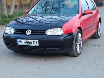 Авто Volkswagen Golf 1999 № 7553395