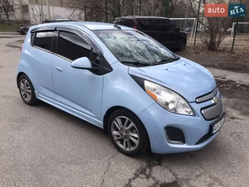 Авто Chevrolet Spark 2013 № 7553446