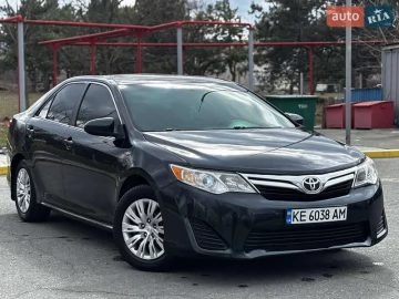 Авто Toyota Camry 2013 № 7553520
