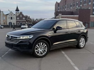 Авто Volkswagen Touareg 2021 № 7553675