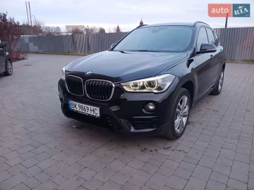 Авто BMW X1 2017 № 7554038
