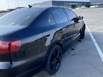 Авто Volkswagen Jetta 2012 № 7554316