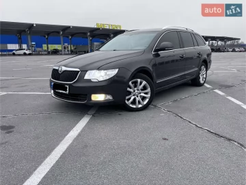 Авто Skoda Superb 2011 № 7554371
