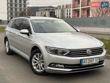 Авто Volkswagen Passat 2018 № 7554451