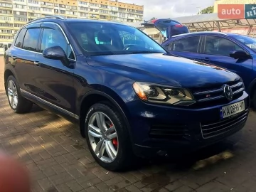 Авто Volkswagen Touareg 2012 № 7554471