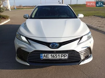 Авто Toyota Camry 2022 № 7554553