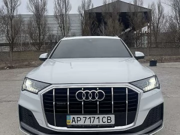 Авто Audi Q7 2020 № 7554571