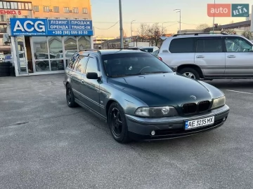 Авто BMW 5 Series 2003 № 7554628