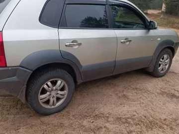 Авто Hyundai Tucson 2007 № 7554782