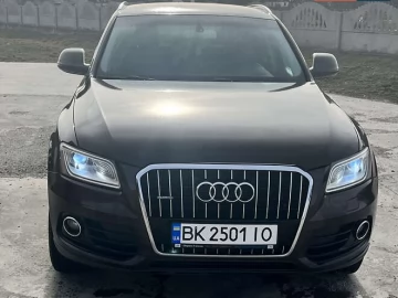 Авто Audi Q5 2013 № 7555003