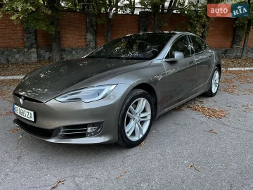 Авто Tesla Model S 2016 № 7555031