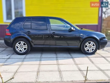 Авто Volkswagen Golf 2001 № 7555215