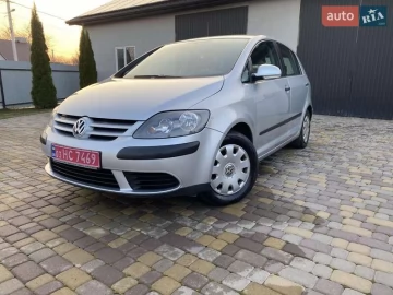 Авто Volkswagen Golf Plus 2005 № 7555217