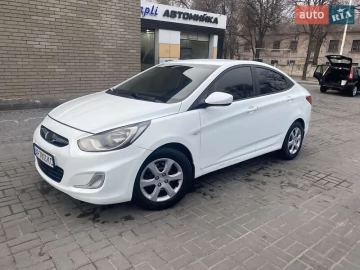 Авто Hyundai Accent 2011 № 7555244