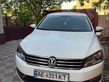 Авто Volkswagen Passat 2013 № 7555392