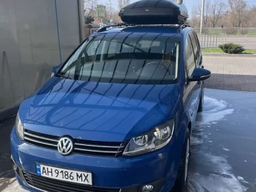 Авто Volkswagen Touran 2011 № 7555433
