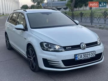 Авто Volkswagen Golf 2016 № 7555464