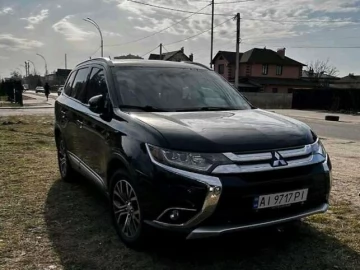 Авто Mitsubishi Outlander 2015 № 7555516