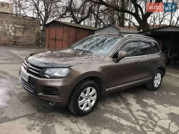 Авто Volkswagen Touareg 2010 № 7555517