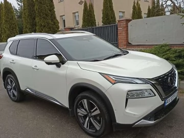 Авто Nissan Rogue 2021 № 7555588
