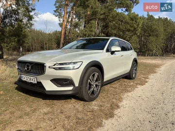 Авто Volvo V60 Cross Country 2019 № 7555598